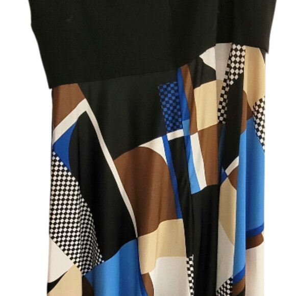 Simon Chang Summer Built in Bra Dress gently used - Picture 3 of 4